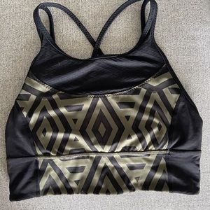 Lululemon sports bra 8